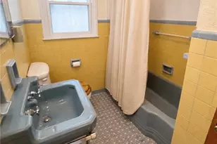 309 Emerson St, Vandergrift, PA 15690 - Photo 28