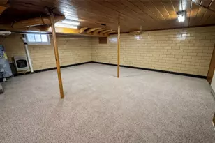 309 Emerson St, Vandergrift, PA 15690 - Photo 30