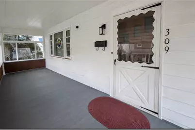 309 Emerson Street, Vandergrift, PA 15690 - Photo 2