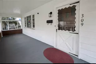 309 Emerson St, Vandergrift, PA 15690 - Photo 2