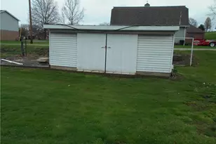 2979 Raymond Ave, Derry Township, PA 15650 - Photo 24