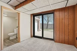 85 Valleyview Dr, Economy, PA 15003 - Photo 34