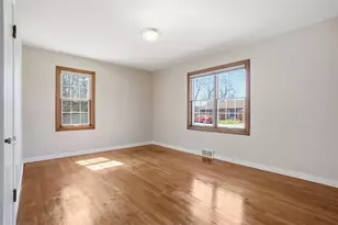 85 Valleyview Dr, Economy, PA 15003 - Photo 18