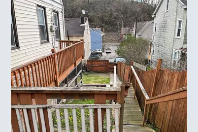 1700 Haug St, Pittsburgh, PA 15212 - Photo 30