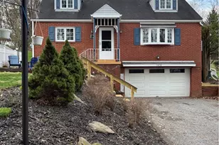 1418 Lakeside Dr, Pittsburgh, PA 15101 - Photo 1