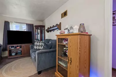 1104 Leslie St, Sharon, PA 16146 - Photo 6