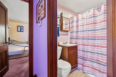 1104 Leslie St, Sharon, PA 16146 - Photo 8