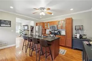 2511 Mission St, Pittsburgh, PA 15203 - Photo 4