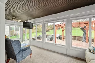 1085 Magnolia Dr, South Strabane, PA 15301 - Photo 18