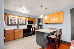 1085 Magnolia Dr, South Strabane, PA 15301 - Photo 12