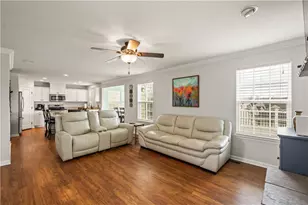 406 Hindman Dr, Jefferson Hills, PA 15025 - Photo 4