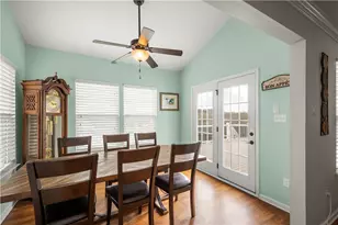 406 Hindman Dr, Jefferson Hills, PA 15025 - Photo 10