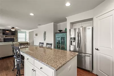 406 Hindman Dr, Jefferson Hills, PA 15025 - Photo 8