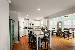 406 Hindman Dr, Jefferson Hills, PA 15025 - Photo 6