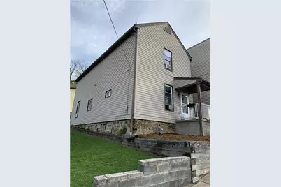 660 3rd St, Pitcairn, PA 15140 - Photo 10