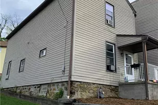 660 3rd St, Pitcairn, PA 15140 - Photo 10