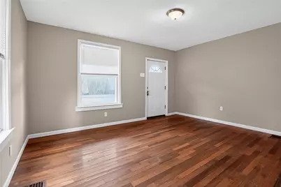 5530 Keefe St, Pittsburgh, PA 15207 - Photo 6