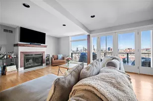 101 Brosville St, Pittsburgh, PA 15203 - Photo 2