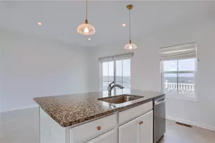 2016 Cade Dr, Center Township, PA 15061 - Photo 8