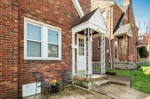 333 Fetzer St, Pittsburgh, PA 15211 - Photo 2