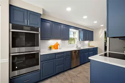 1285 Greystone Dr, Pittsburgh, PA 15241 - Photo 16