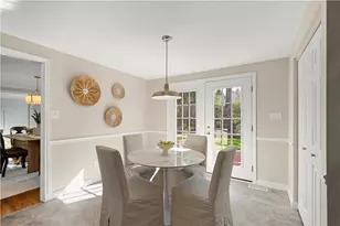 1285 Greystone Dr, Pittsburgh, PA 15241 - Photo 10