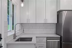 334 Shaler St, Pittsburgh, PA 15211 - Photo 8