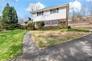 1466 Laurel Dr, Wilkins Township, PA 15235 - Photo 2