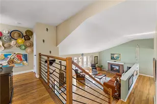 1466 Laurel Dr, Wilkins Township, PA 15235 - Photo 8