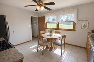 6301 Broad St, South Park, PA 15129 - Photo 6