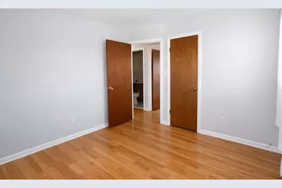 6301 Broad St, South Park, PA 15129 - Photo 14