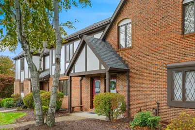 1606 Stone Mansion Drive, Pittsburgh, PA 15143 - Photo 2