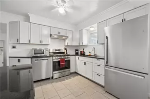 492 Edward St, Derry Township, PA 15650 - Photo 12