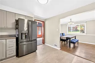 115 Morelli Dr, Ross Twp, PA 15237 - Photo 14