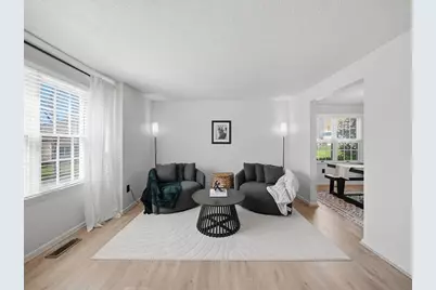 3073 Raintree Dr, Hampton, PA 15044 - Photo 10