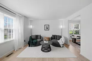 3073 Raintree Dr, Hampton, PA 15044 - Photo 10