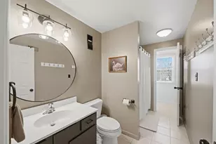 3073 Raintree Dr, Hampton, PA 15044 - Photo 14