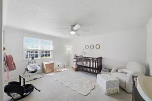 3073 Raintree Dr, Hampton, PA 15044 - Photo 16