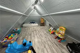 625 Delaware St, Monessen, PA 15062 - Photo 14