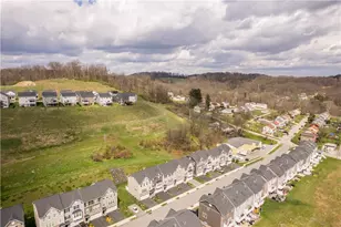 4031 Crown Dr, South Park, PA 15129 - Photo 48