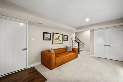 4031 Crown Dr, South Park, PA 15129 - Photo 32