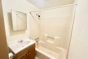 40 Race St, Manor, PA 15665 - Photo 2