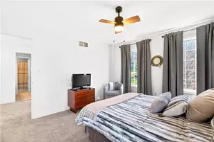 2121 W Grove Dr, Pine Township, PA 15044 - Photo 36