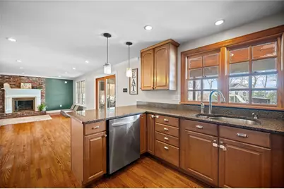 5783 Glen Ora Dr, Bethel Park, PA 15102 - Photo 18