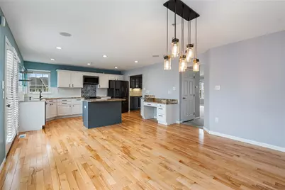 145 Kensington Dr, Ohio Township, PA 15237 - Photo 10