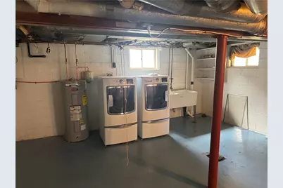 324 Redwood St, Pittsburgh, PA 15210 - Photo 42