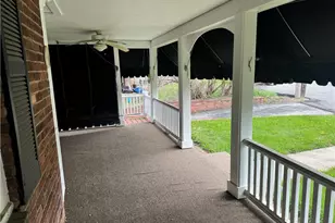 324 Redwood St, Pittsburgh, PA 15210 - Photo 2