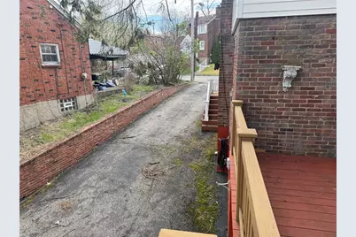 324 Redwood St, Pittsburgh, PA 15210 - Photo 18