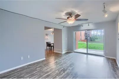 1200 College Park Dr #2, Moon/Crescent Twp, PA 15108 - Photo 8