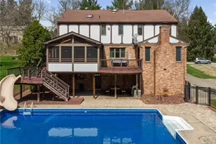 153 Oakwood Rd, Peters Township, PA 15317 - Photo 2